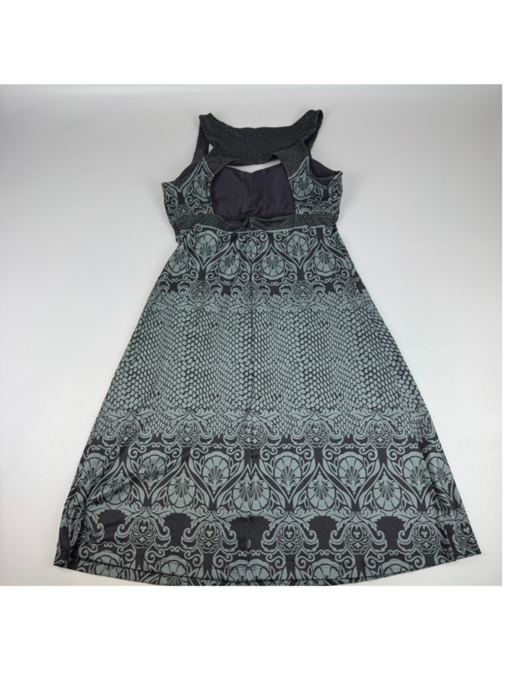 Prana Womens Size M Holly Dress Damask Print Built in Shelf Bra Sleeveless - Picture 9 of 9